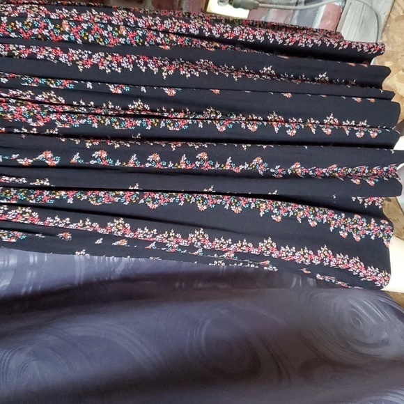 3 for $30 Long flowy dress (NWT) - Picture 3 of 6